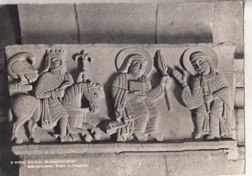 BF32943 Zürich Grosemünster Saulenrelief Schweiz Vorder-/Rückbild
