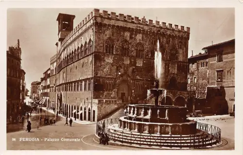 BR18777 Palazzo Comunale Perugia Italien