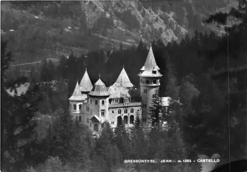 Lot117 gressoney st jean castello echtfoto italien