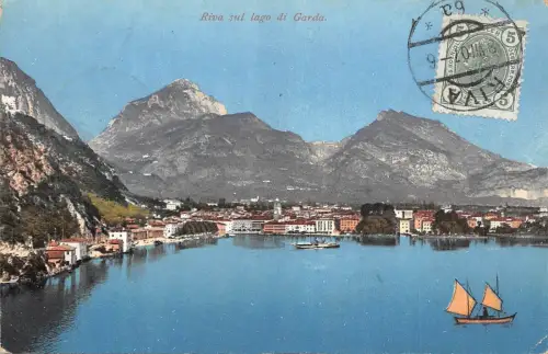 BR44213 Riva sul lago di garda italy