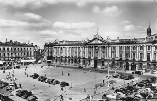 B97878 place du capitole toulouse auto voiture frankreich echtfoto