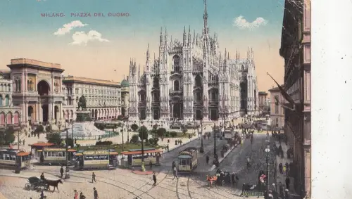 BF32161 Milano Piazza del Duomo Straßenbahn Italien Vorder-/Rückbild