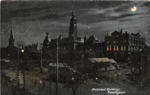 br109880 Gemeindegebäude Southport Echtfoto UK Straßenbahn Straßenbahn bei Nacht