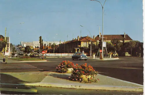 BF19874 la croix de bernny car france front/back image