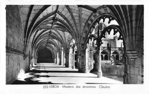 BR57147 Mosteiro dos Jeronimos claustro Lisboa Portugal