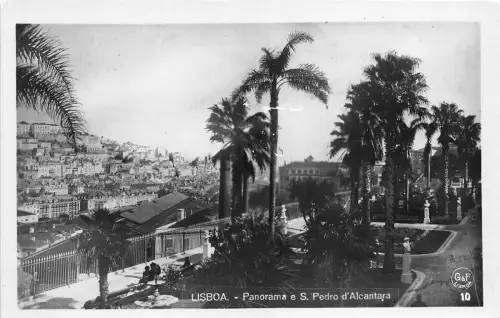 B94381 lisboa panorama e s pedro d alcantara portugal Echtfoto