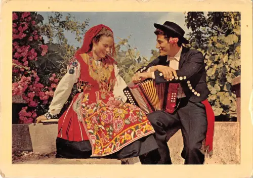BR53832 Par regionale Viana do Castlo Folklore Tracht Portugal