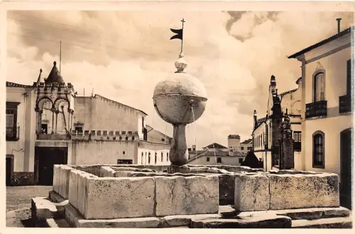 B92201 Echtfoto Portugal evora fonte das portas de moura
