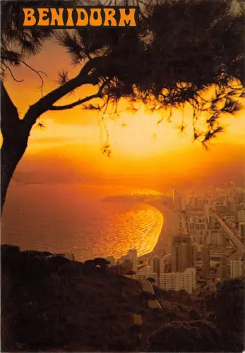 BT4589 Benidorm atardecer Spanien