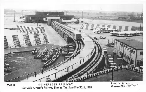 B57796 Driverless Railway Gatwick Flughäfen Railway Link Flugzeug Avions Aeroport