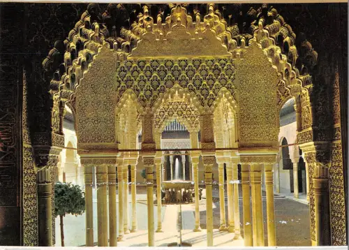 BT15297 Patio de los Leones Granada Spanien