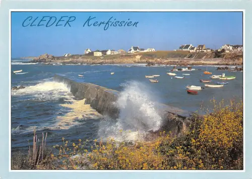 B51623 Cleder Schiffsbateaux Frankreich