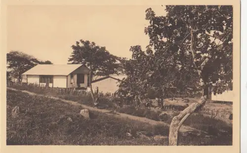 B81083 un coin du CFL uvira congo front/back image