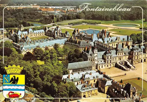 B75894 fontainebleau la palais dans son ensemble france