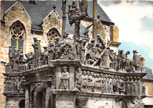 BR13494 Bretagne Plougasrek Daoulas Gros Plan du Calvaire Frankreich