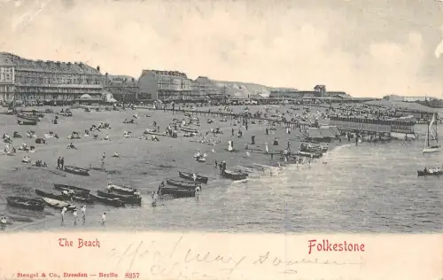 BR62823 the beach folkestone uk