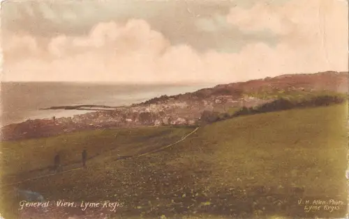 uk33330 general view lyme regis uk