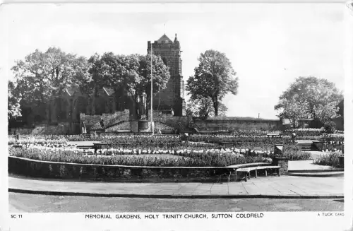 BR99473 Memorial Gardens Holy Trinity Church Sutton Coldfield Echtfoto UK