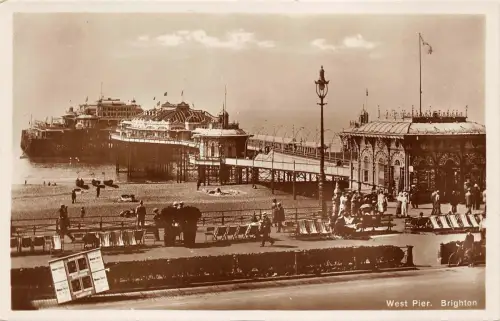 BR63526 West Pier Brighton Echtfoto UK