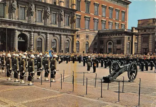 BR43702 Stockholm Kungl Slotter vakavlosning Schweden