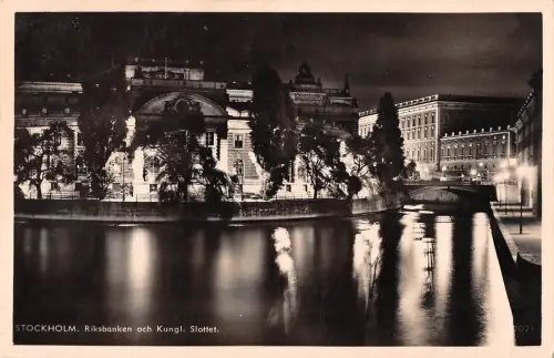 BR46893 Riksbanken och Kungl slottet Stockholm Sweden