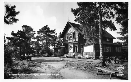 BR20185 Sundsvall turis paviliongen norra stadsberget Schweden