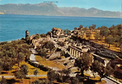 B96486 lago di garda sirmione grotte di catullo italy