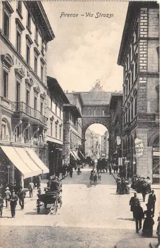 Br32965 Firenze Via Strozzi italy