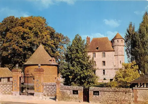 BR262 Chateau de Vascceuil Grille Murs en Damiers france