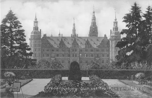 BG34686 frederiksborg slot set fra kongens have denmark germany