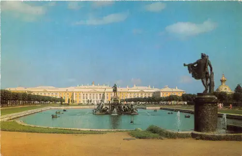 B74344 der Neptunbrunnen 1799 Petrodvorets Russland