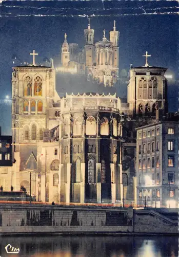 BR159 Lyon Illuminations de Lyon la cathedrale de St jean france