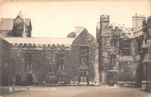 BR80003 Oxford Merton College UK