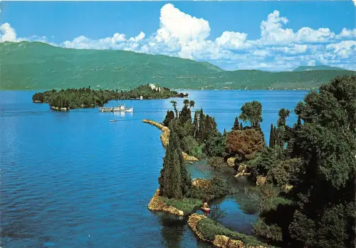 BG6671 lago di garda punta s felice e isola garda italy