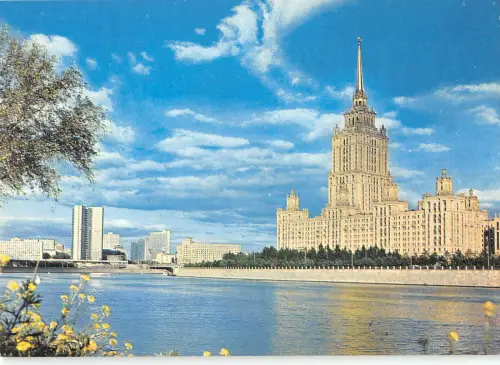 B110092 Russland Moskau Hotel Ukraina Flussbrücke Panorama