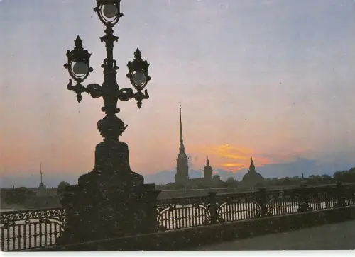 B110073 Russland Leningrad Straßenlaterne Sonnenuntergang Panorama