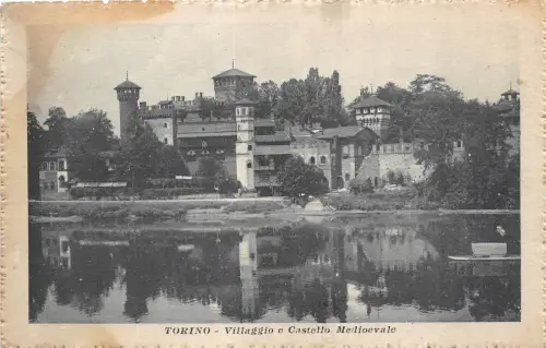 Br35319 Torino Villaggioe Castello Medievale Italien