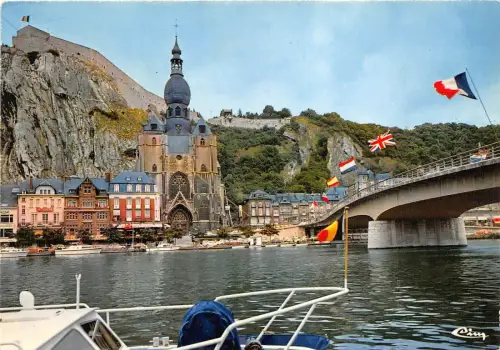 BG4935 dinant la collegiale et la citadelle belgium