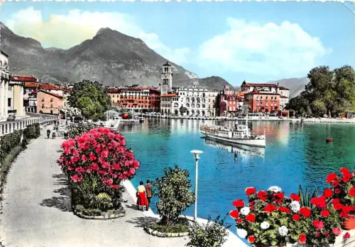 BG17990 lago di garda riva ship bateaux italy