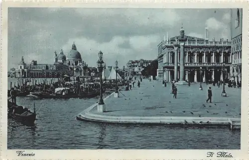 B39516 Venezia Il molo italy