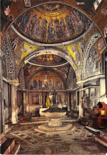 B58472 Venezia Interno della Basilica di S Marco italy