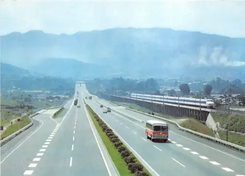 B90111 bus meishin tokaido superrexpress line japan