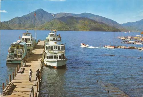 B90097 Schiff Bateaux See Chuzenji Japan