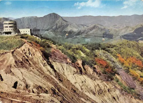 B89889 die Seilbahn über Jigoku Dani Hell Valley Japan