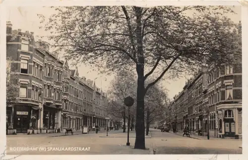 Lot128 rotterdam niederlande echtfoto spaardjaardstraat