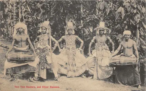 br104209 Tom Schlägel und Silbertänzer Sri Lanka Folklore Typen Kostüm