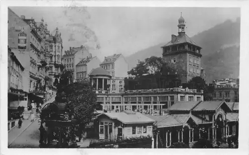 Lot323 karlovy variant karlsbad tschechien trznice a zamecky kinderwagen echtfoto