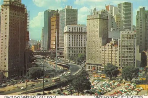 BR51755 Praca das bandeiras e via elevada museum paulista Brasilien