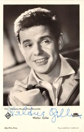 B82783 Walter Giller Filmstar Autogramm Front/Back Scan