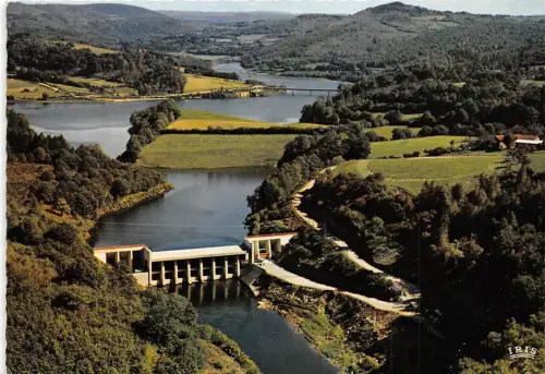 BR4530 Route des monts et barrages du Bujaleuf Haute Vienne france